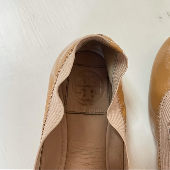 TORY BURCH FLAT SHOES SIZE 6.5 - Picture 9 of 9